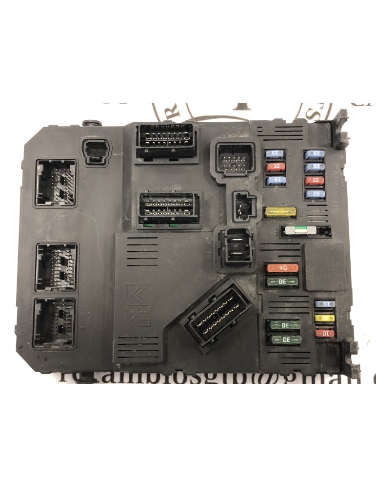 Caja relés fusibles Citroën Peugeot BSI E01-00 S118085320E 965367580 S118085320 E